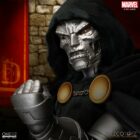 Marvel Mezco Toyz Doctor Doom One12