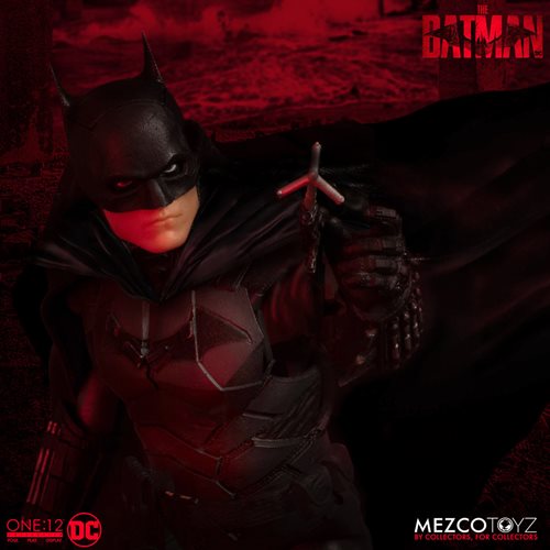 The Batman Mezco Toyz One:12 Collective Action Figure Action Figure