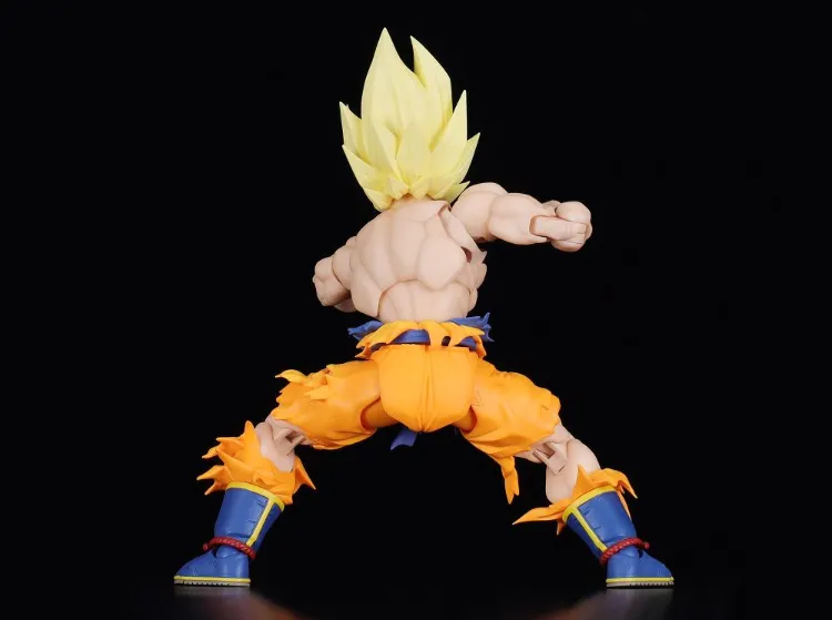 Dragon Ball Z S.H.Figuarts Super Saiyan Son Goku Legendary Super Saiyan  Action Figure